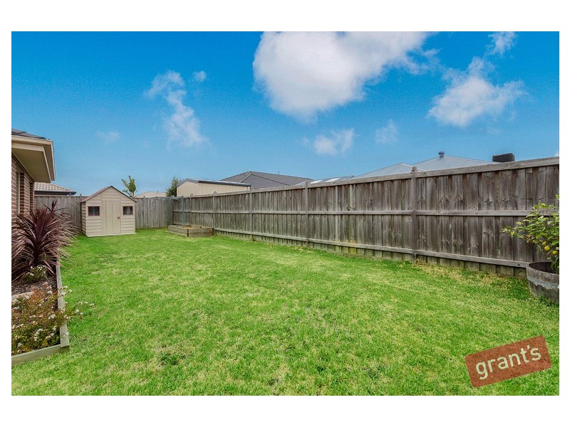 46 Bluemist Circuit, Lyndhurst VIC 3975