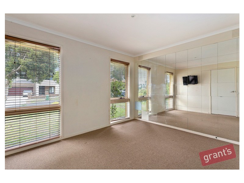 11 Patterson Court, Endeavour Hills VIC 3802