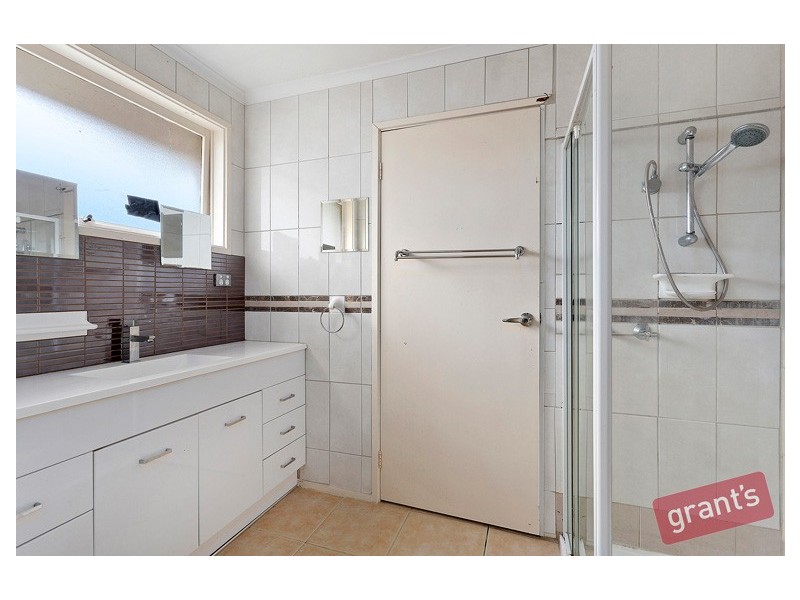 11 Patterson Court, Endeavour Hills VIC 3802