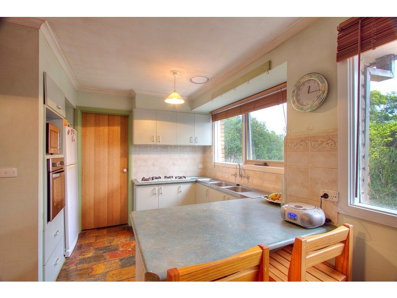 18 Mustang Avenue, Narre Warren VIC 3805