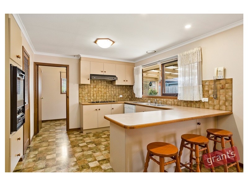 21 Barondi Avenue, Narre Warren VIC 3805