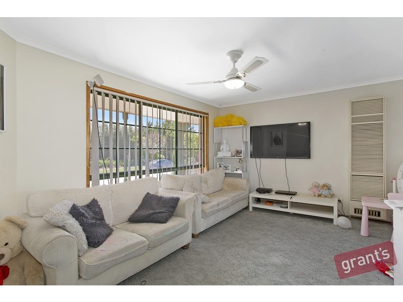 47 Glencairn Avenue, Hallam VIC 3803