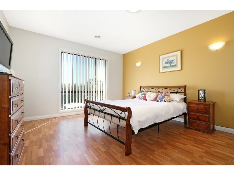 6 Hunt Club Road, Narre Warren South VIC 3805