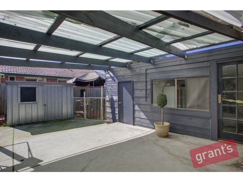 1 Westleigh Crescent, Narre Warren VIC 3805