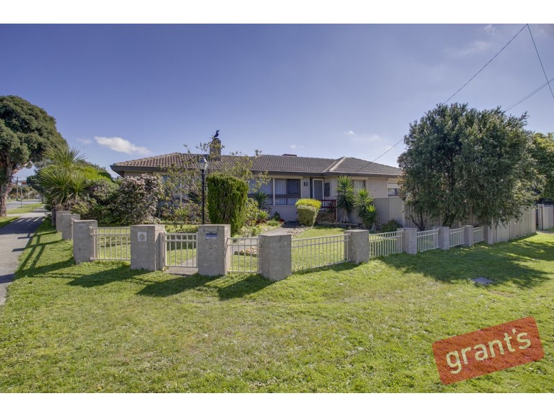 1 Westleigh Crescent, Narre Warren VIC 3805