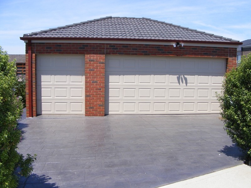 25 Cherry Tree Lane, Narre Warren VIC 3805