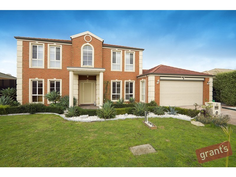 8 Brookville Court, Narre Warren South VIC 3805