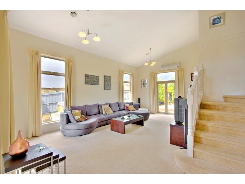 13 Shay Close, Narre Warren South VIC 3805