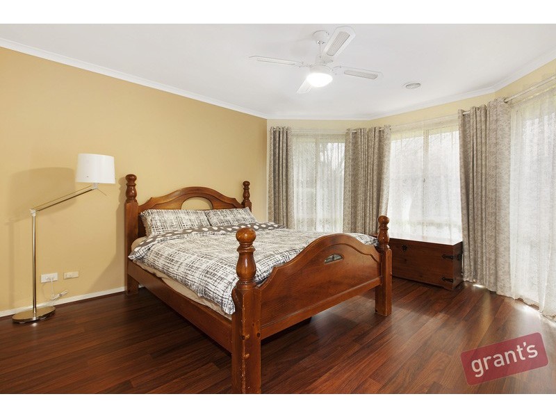 13 Woodrow Court, Narre Warren VIC 3805