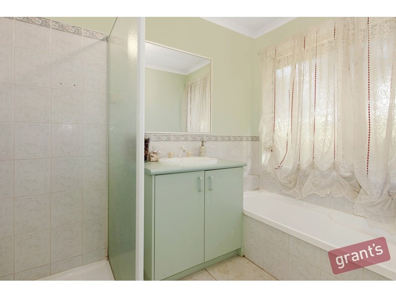 13 Woodrow Court, Narre Warren VIC 3805