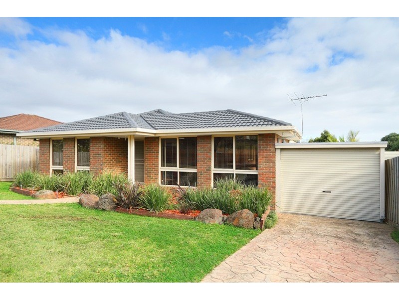 15 Song Street, Narre Warren VIC 3805