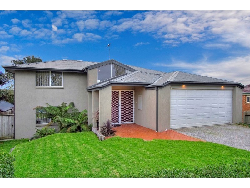 4 Deanswood Way, Narre Warren VIC 3805