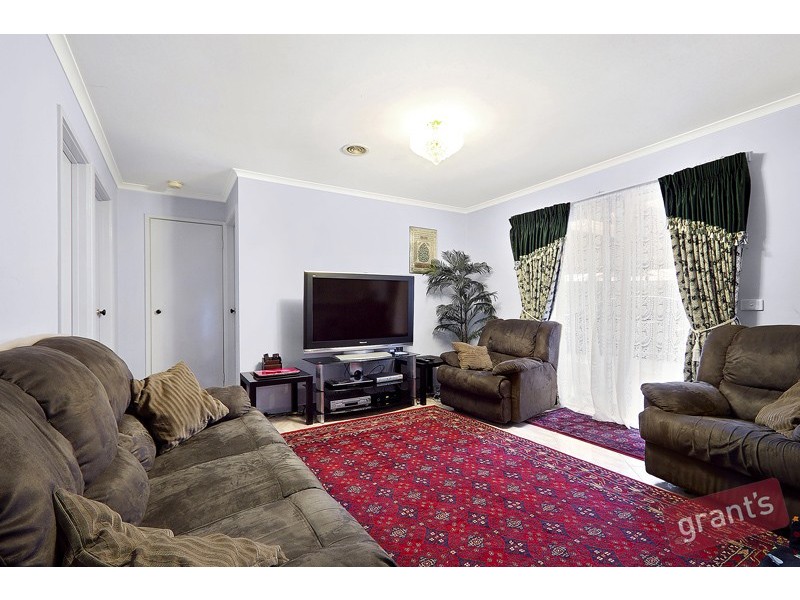 51 Nettle Drive, Hallam VIC 3803