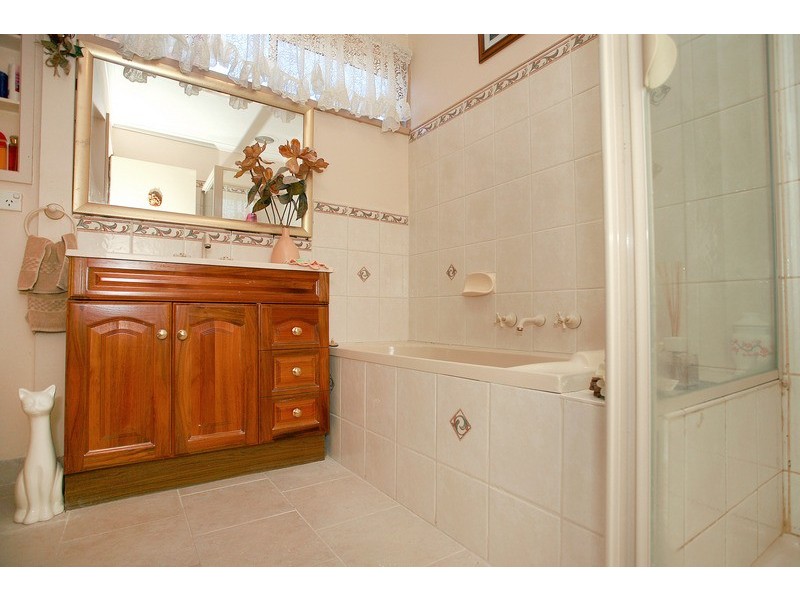 18 Wallaroo Avenue, Narre Warren VIC 3805