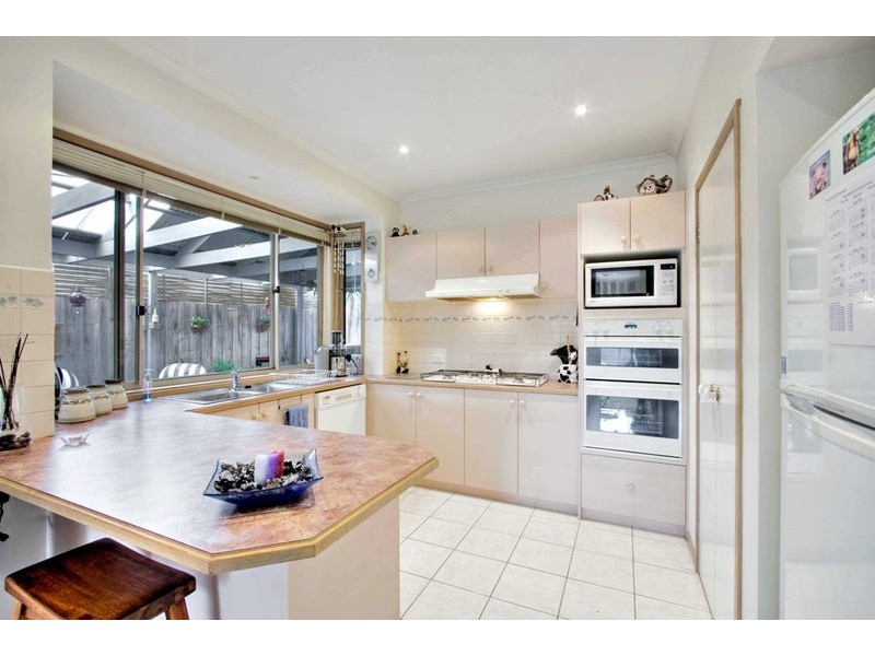 8 Clement Court, Narre Warren South VIC 3805