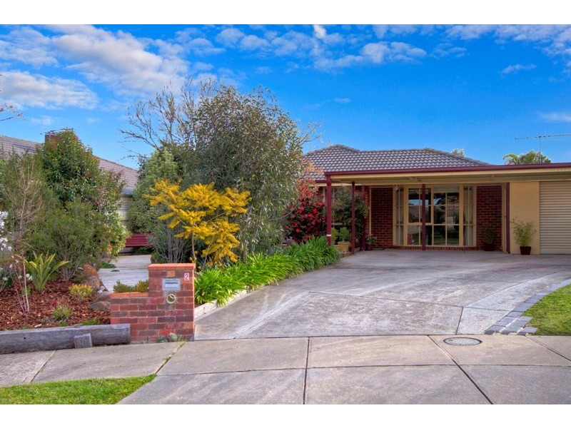 2 Glen Court, Narre Warren VIC 3805