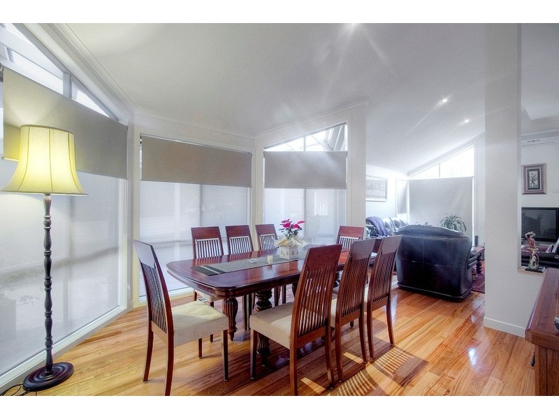 11 Ryelands Drive, Narre Warren VIC 3805