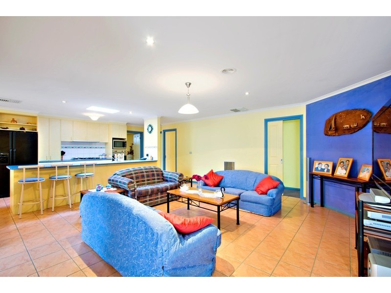 2 The Elms, Narre Warren VIC 3805