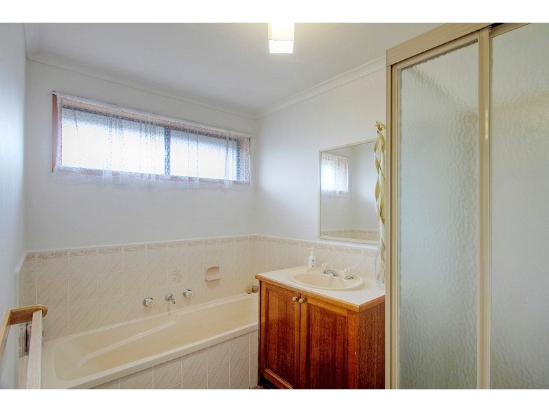 9 Swan Court, Narre Warren South VIC 3805