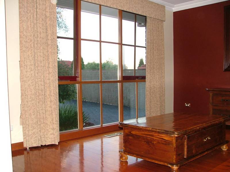 16 Landhill Court, Hallam VIC 3803