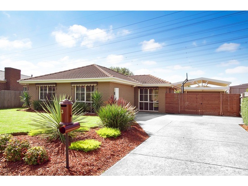 3 Basil Close, Hallam VIC 3803