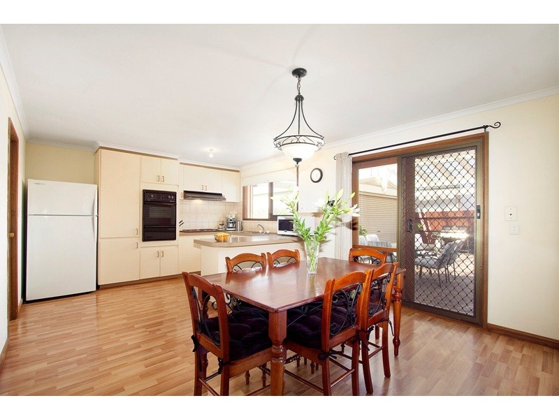 3 Basil Close, Hallam VIC 3803