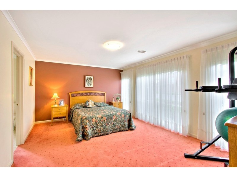 53 Loxley Boulevard, Narre Warren South VIC 3805