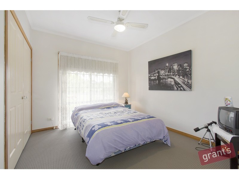 19 Eden Grove, Narre Warren South VIC 3805