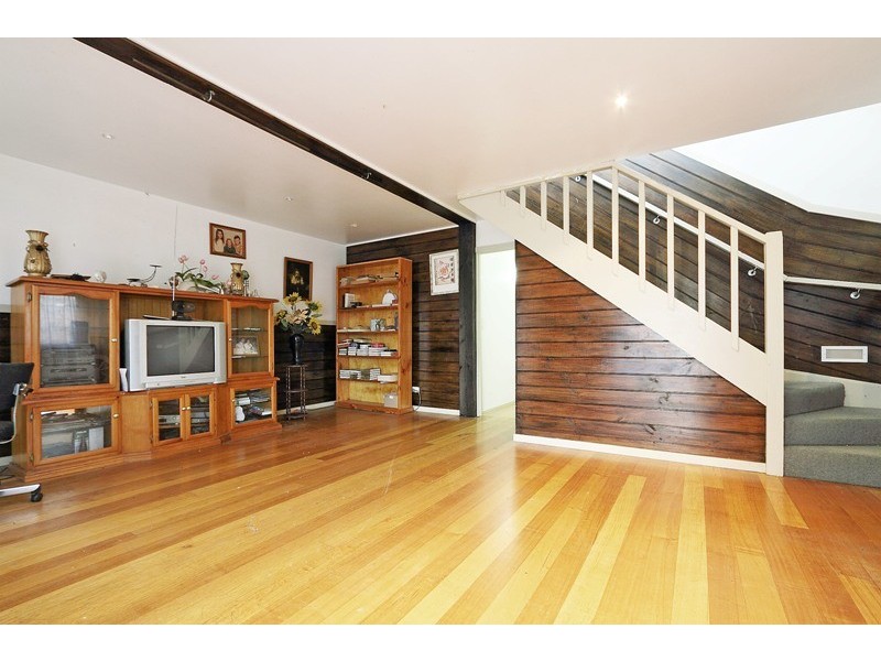 118 Sweeney Drive, Narre Warren VIC 3805