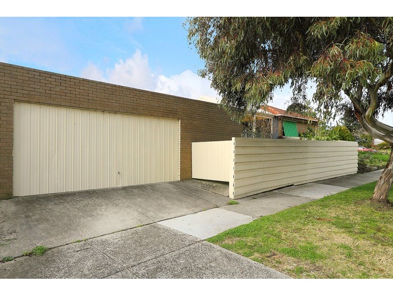7 Pemberton Drive, Narre Warren VIC 3805