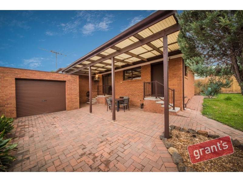 7 Munro Close, Hampton Park VIC 3976
