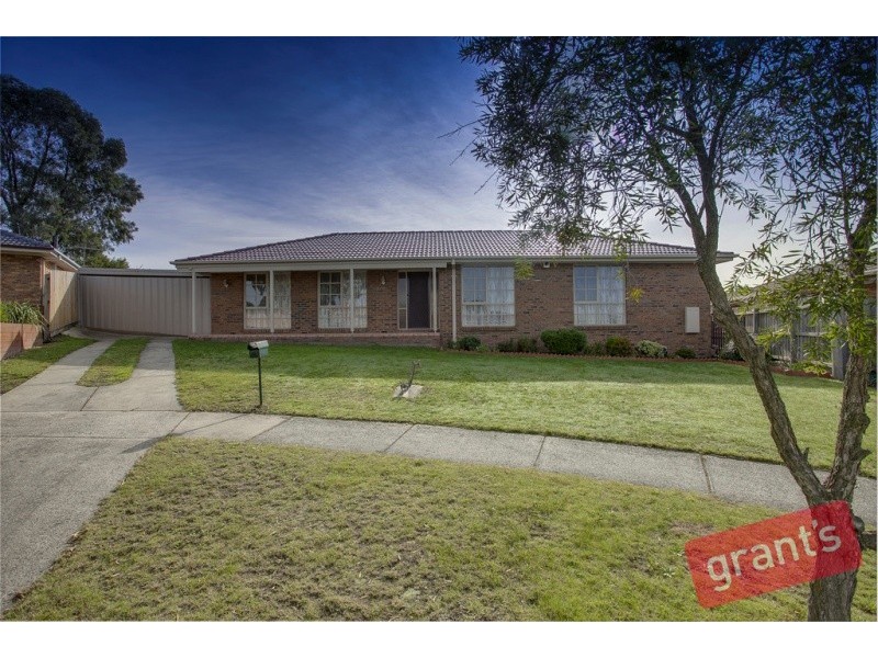 16 Marjoram Close, Hallam VIC 3803