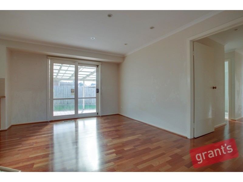 16 Marjoram Close, Hallam VIC 3803