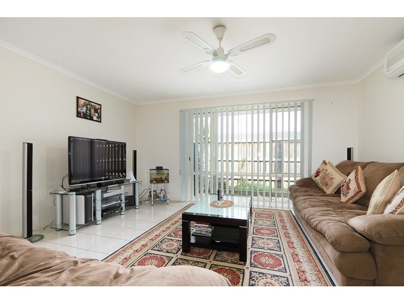 6 Hallmark Drive, Narre Warren South VIC 3805