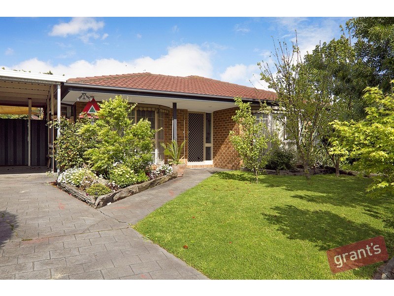 73 Pentland Drive, Narre Warren VIC 3805