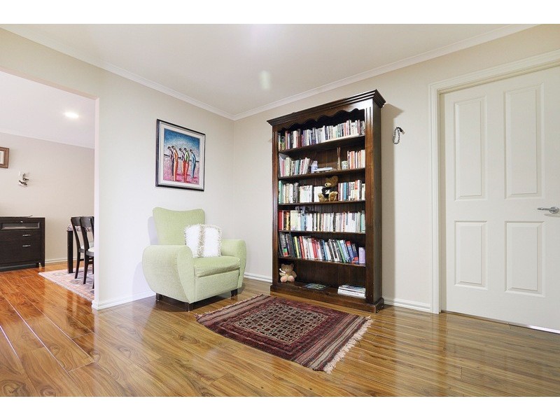 16 Pelican Court, Narre Warren South VIC 3805