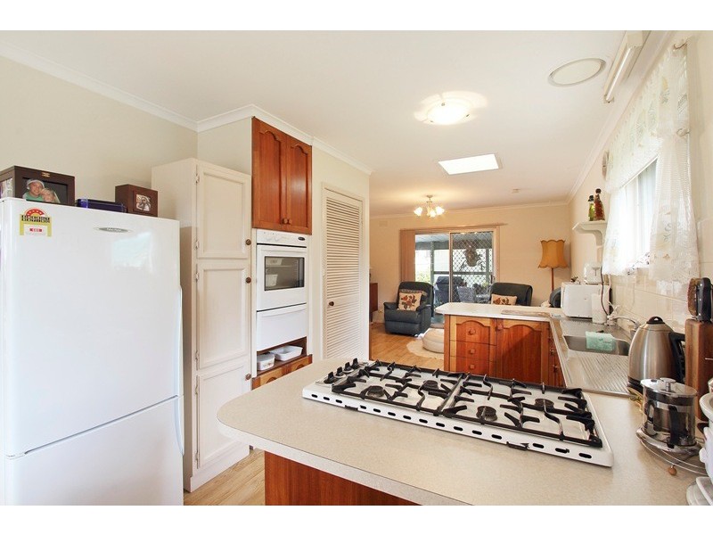 36 Fountain Drive, Narre Warren VIC 3805