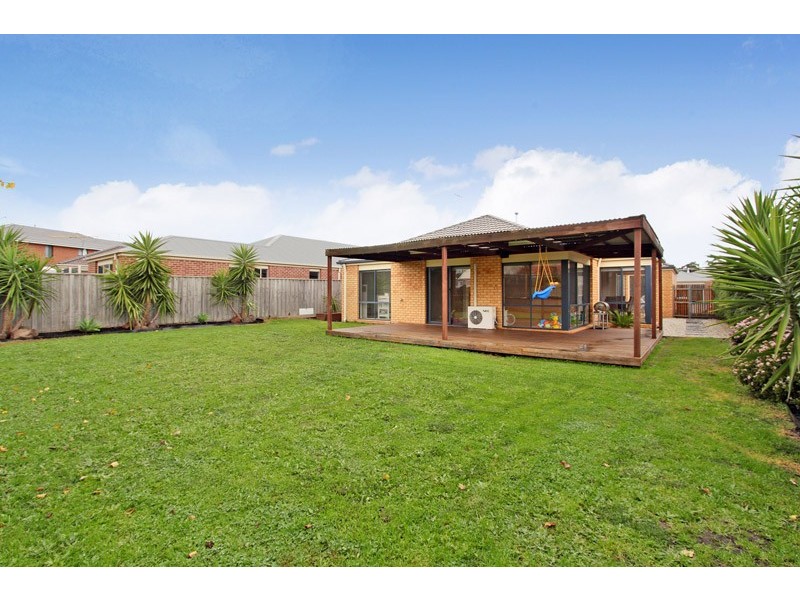 36 Fleet Street, Narre Warren South VIC 3805