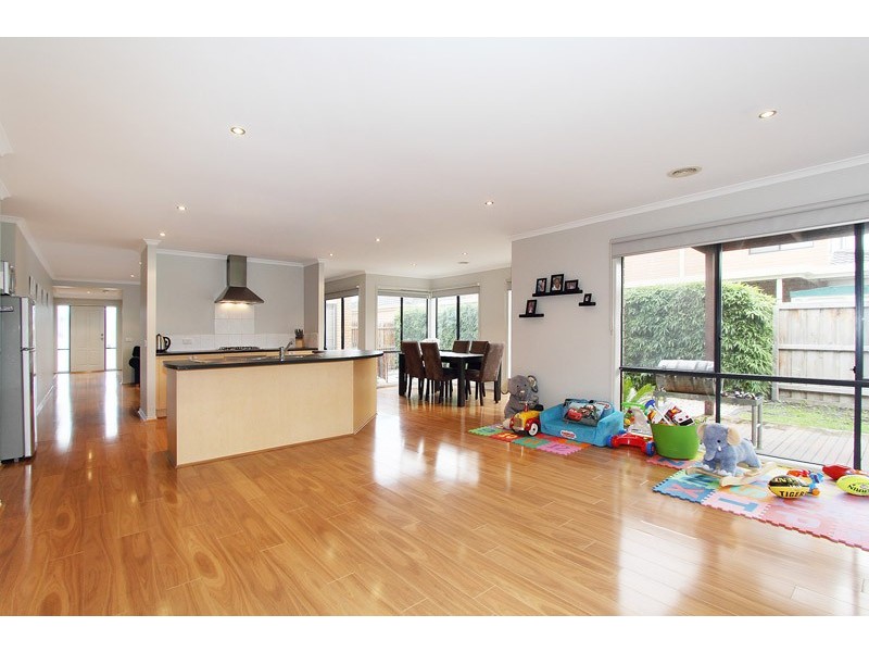 36 Fleet Street, Narre Warren South VIC 3805