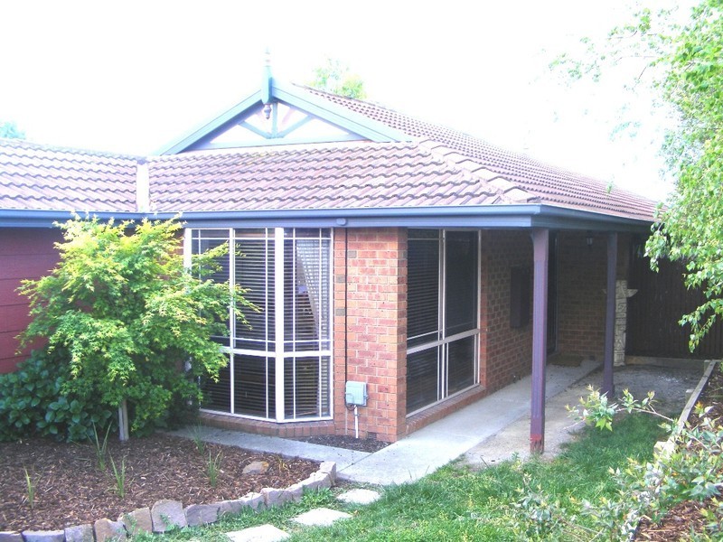 17 Nana Walk, Narre Warren South VIC 3805