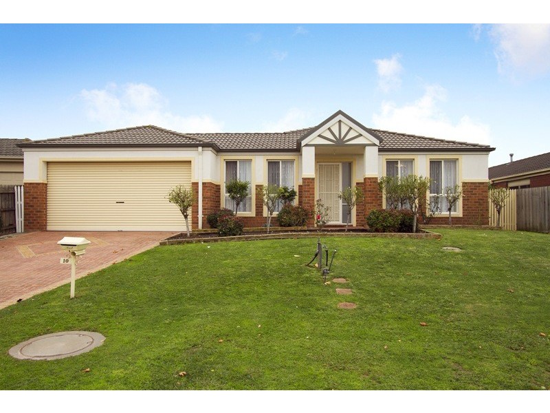 10 Pineview Court, Narre Warren South VIC 3805