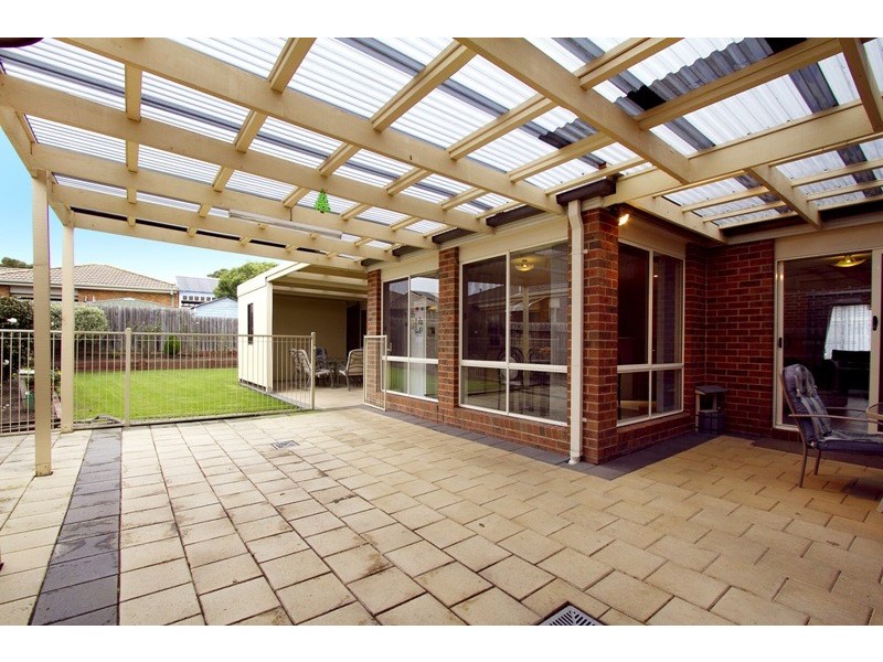 10 Pineview Court, Narre Warren South VIC 3805