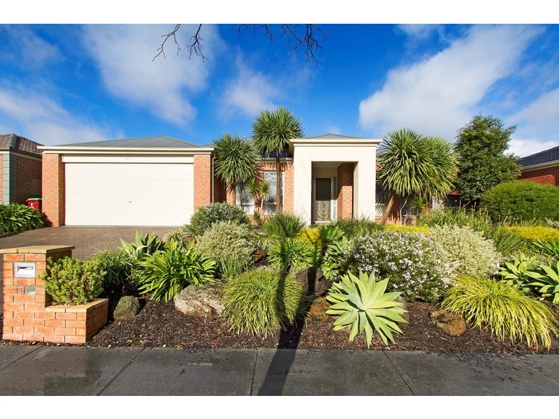 33 Fleet Street, Narre Warren South VIC 3805