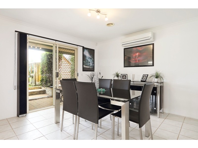 65 Baringa Park Drive, Narre Warren South VIC 3805