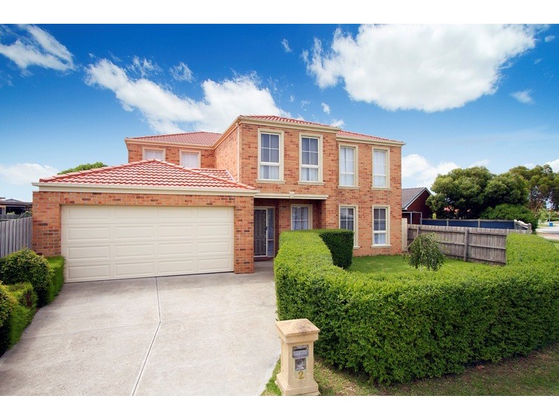 2 Gustavus Place, Narre Warren South VIC 3805