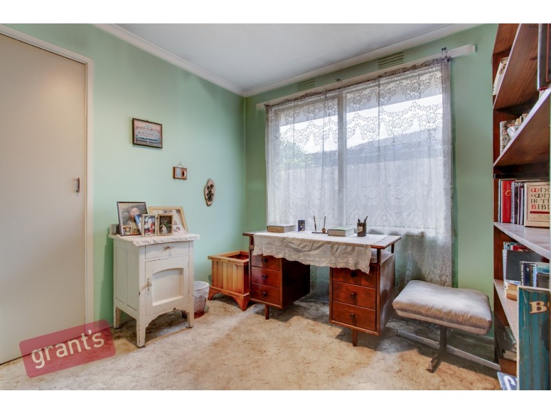 12 Springwood Avenue, Narre Warren VIC 3805