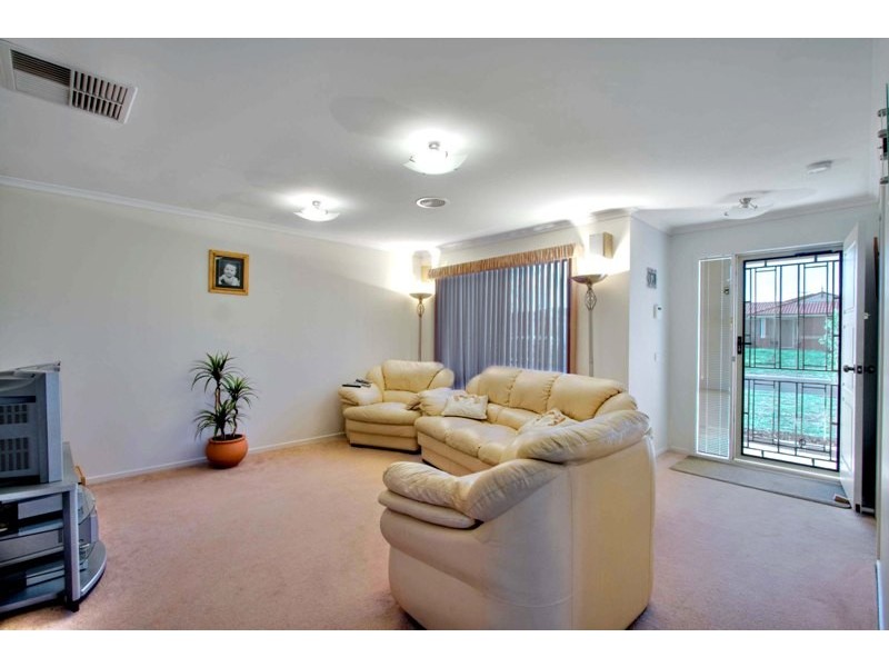 11 Minak Close, Narre Warren South VIC 3805