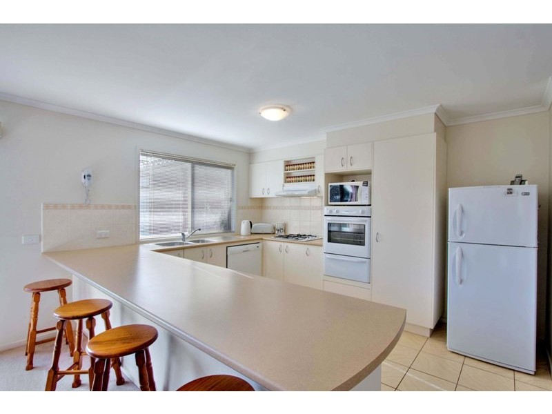 11 Minak Close, Narre Warren South VIC 3805