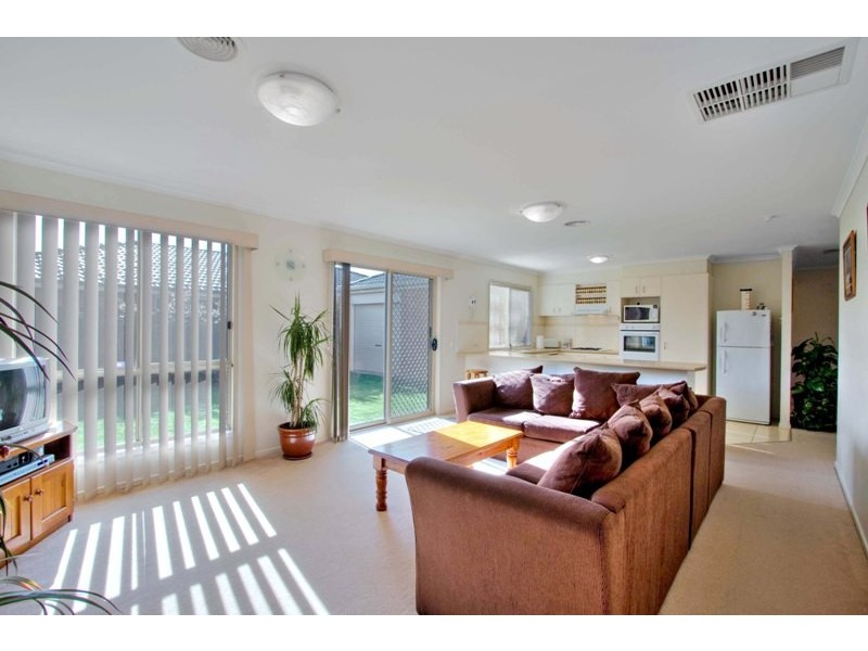 11 Minak Close, Narre Warren South VIC 3805