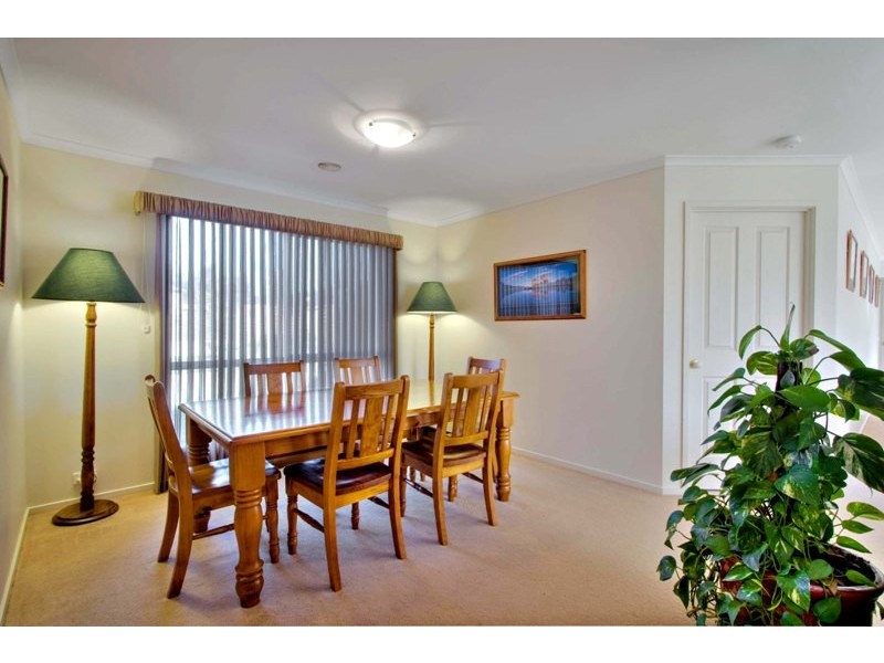 11 Minak Close, Narre Warren South VIC 3805